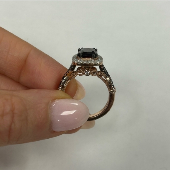 🔹️Suzy Levian🔹️ Rose Sterling Brown & White Cubic Zirconia Ring Size #7 NWT - Picture 4 of 8